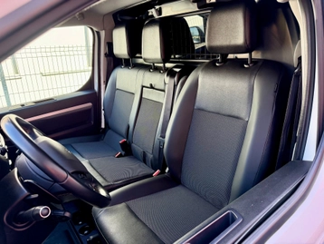 Image véhicule  Peugeot EXPERT (9)