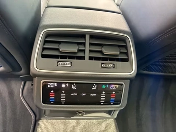 Image véhicule  Audi S6 AVANT (11)