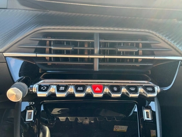 Image véhicule  Peugeot 2008 (35)