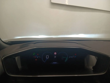 Image véhicule  Peugeot 2008 (19)