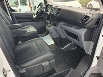 Image véhicule  Toyota PROACE FOURGON RC19 (13)