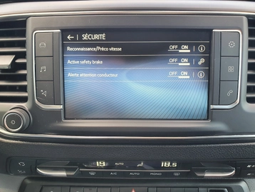 Image véhicule  Toyota PROACE FOURGON RC19 (22)