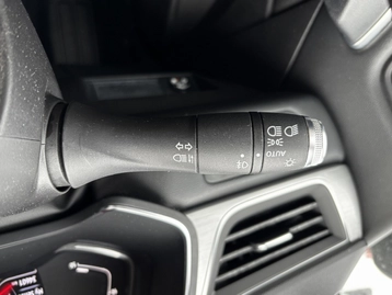 Image véhicule  Renault CAPTUR (9)