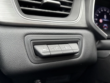 Image véhicule  Renault CAPTUR (27)