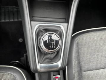 Image véhicule  Renault CAPTUR (25)