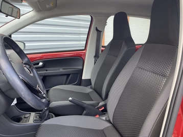 Image véhicule  Volkswagen Up 2.0 (3)