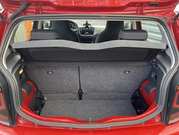 Image véhicule  Volkswagen Up 2.0 (5)