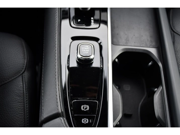 Image véhicule  Volvo XC90 (43)