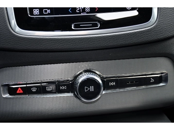 Image véhicule  Volvo XC90 (42)