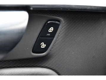 Image véhicule  Volvo XC90 (26)