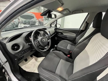 Image véhicule  Toyota YARIS (6)