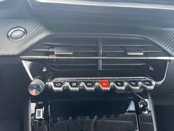 Image véhicule  Peugeot 2008 (28)