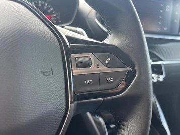 Image véhicule  Peugeot 2008 (21)