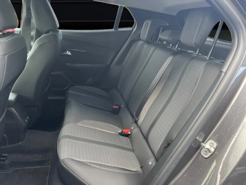 Image véhicule  Peugeot 2008 (12)