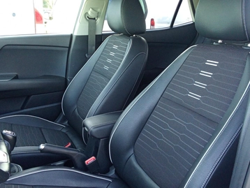 Image véhicule  Kia STONIC (21)