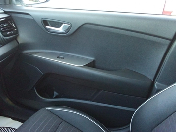 Image véhicule  Kia STONIC (26)