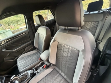 Image véhicule  Volkswagen T-ROC (16)