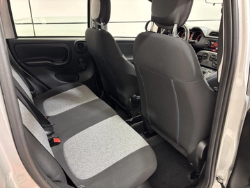 Image véhicule  Fiat PANDA (25)