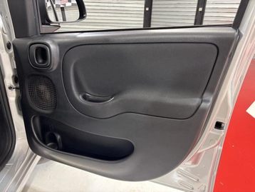 Image véhicule  Fiat PANDA (20)