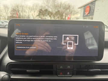 Image véhicule  Jeep AVENGER (26)