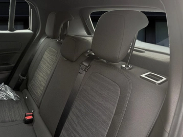 Image véhicule  Jeep AVENGER (12)