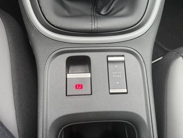 Image véhicule  Jeep AVENGER (38)