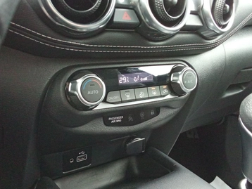Image véhicule Nissan JUKE (11) Image véhicule Nissan JUKE (11)