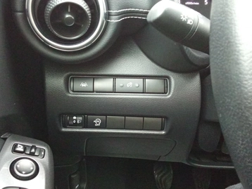 Image véhicule Nissan JUKE (16) Image véhicule Nissan JUKE (16)