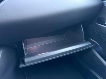 Image véhicule  Toyota C-HR (30)