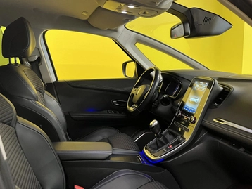 Image véhicule  Renault SCENIC (22)