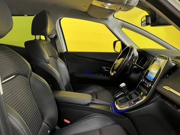 Image véhicule  Renault SCENIC (3)
