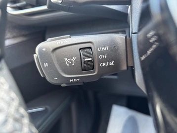 Image véhicule  Peugeot 3008 (11)