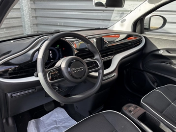 Image véhicule  Fiat 500 (3) (2)