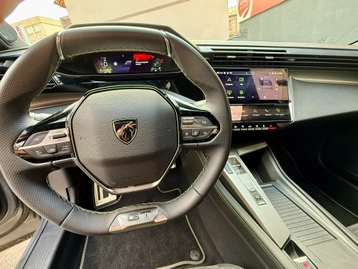 Image véhicule  Peugeot 408 (23)