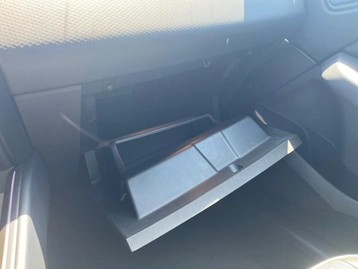Image véhicule  Renault CLIO (24)