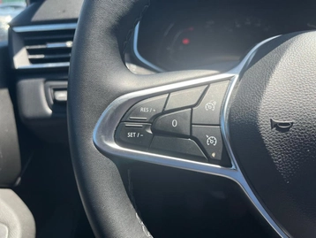 Image véhicule  Renault CLIO (20)
