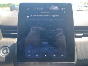 Image véhicule  Renault CLIO (32)
