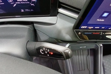 Image véhicule  Volkswagen T-ROC (11)