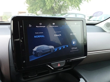 Image véhicule  Toyota YARIS CROSS (30)