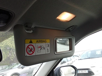 Image véhicule  Toyota YARIS CROSS (33)