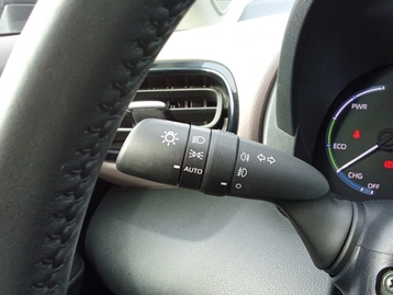 Image véhicule  Toyota YARIS CROSS (43)