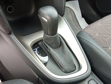 Image véhicule  Toyota YARIS CROSS (14)