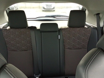 Image véhicule  Toyota YARIS CROSS (26)