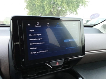 Image véhicule  Toyota YARIS CROSS (31)