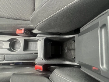 Image véhicule  Seat ARONA (44)