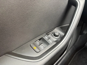 Image véhicule  Skoda SUPERB COMBI (19)