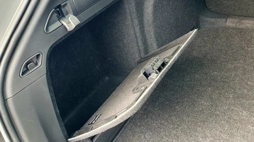 Image véhicule  Skoda SUPERB COMBI (26)