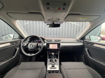 Image véhicule  Skoda SUPERB COMBI (5)