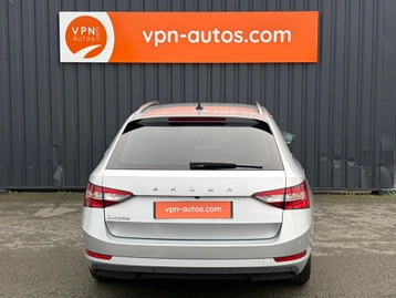 Image véhicule  Skoda SUPERB COMBI (4)