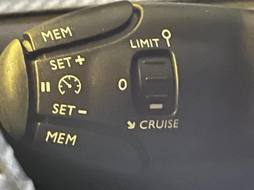 Image véhicule  Peugeot 208 (18)